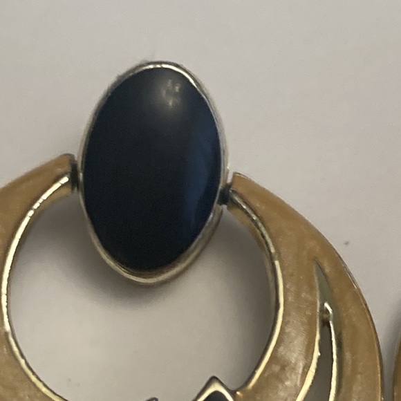 Retro Enamel Silver Tone Earrings - Picture 4 of 14